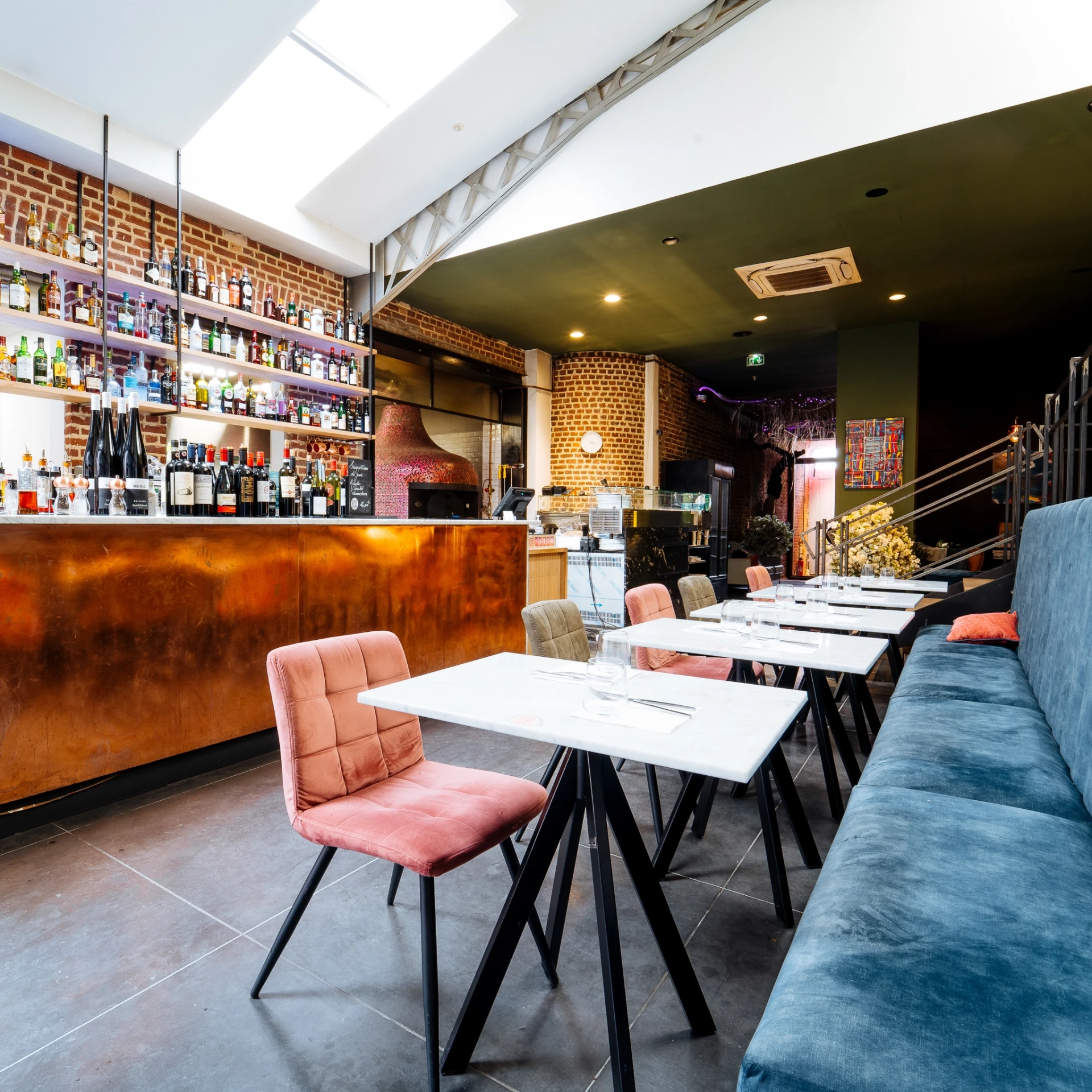 La salle du restaurant Come Prima à Lille